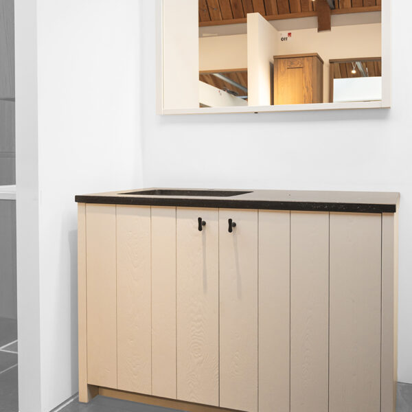 BOX C108 - Estragon 128cm