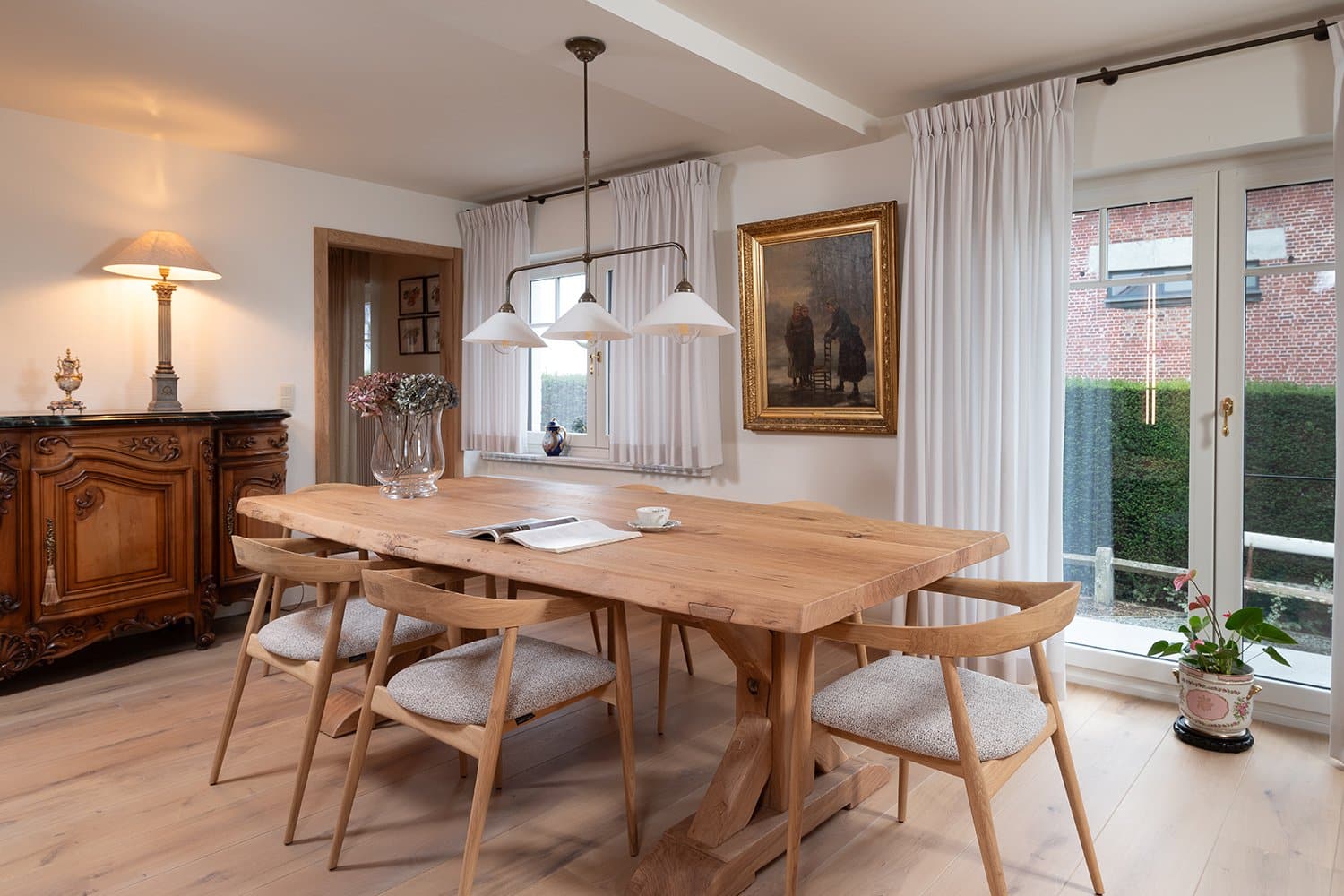 Eiken eettafel